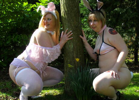 TAC Amateurs offers xxx pic gallery with Samantha in lesbian fantasies